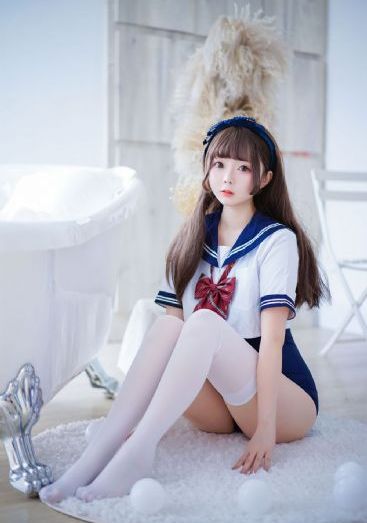西湘艳谭_十万网红美女美酱