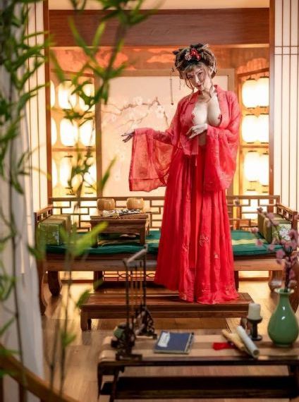 凤隐天下短剧免费观看完整版_BD英语超清在线观看