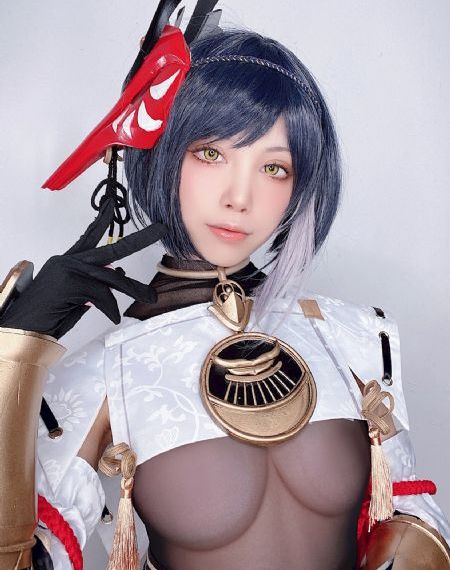 椎名由奈女教师_720高清在线观看