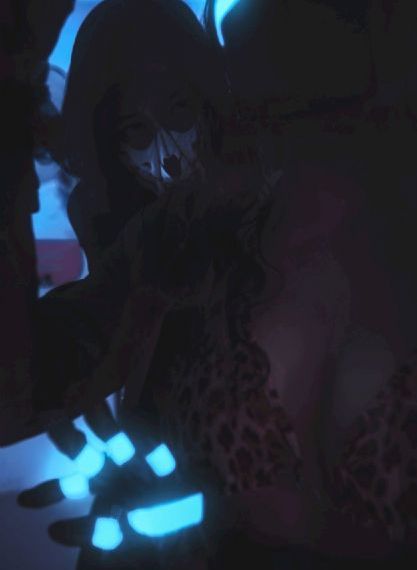 龙在边缘短剧全集免费观看_JVID性感写真