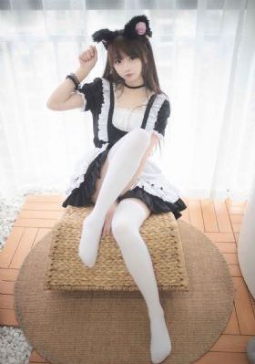 丰乳镇娇妻_蓝光免费在线观看