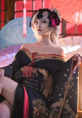 国产精品黑丝_粤语中字在线观看